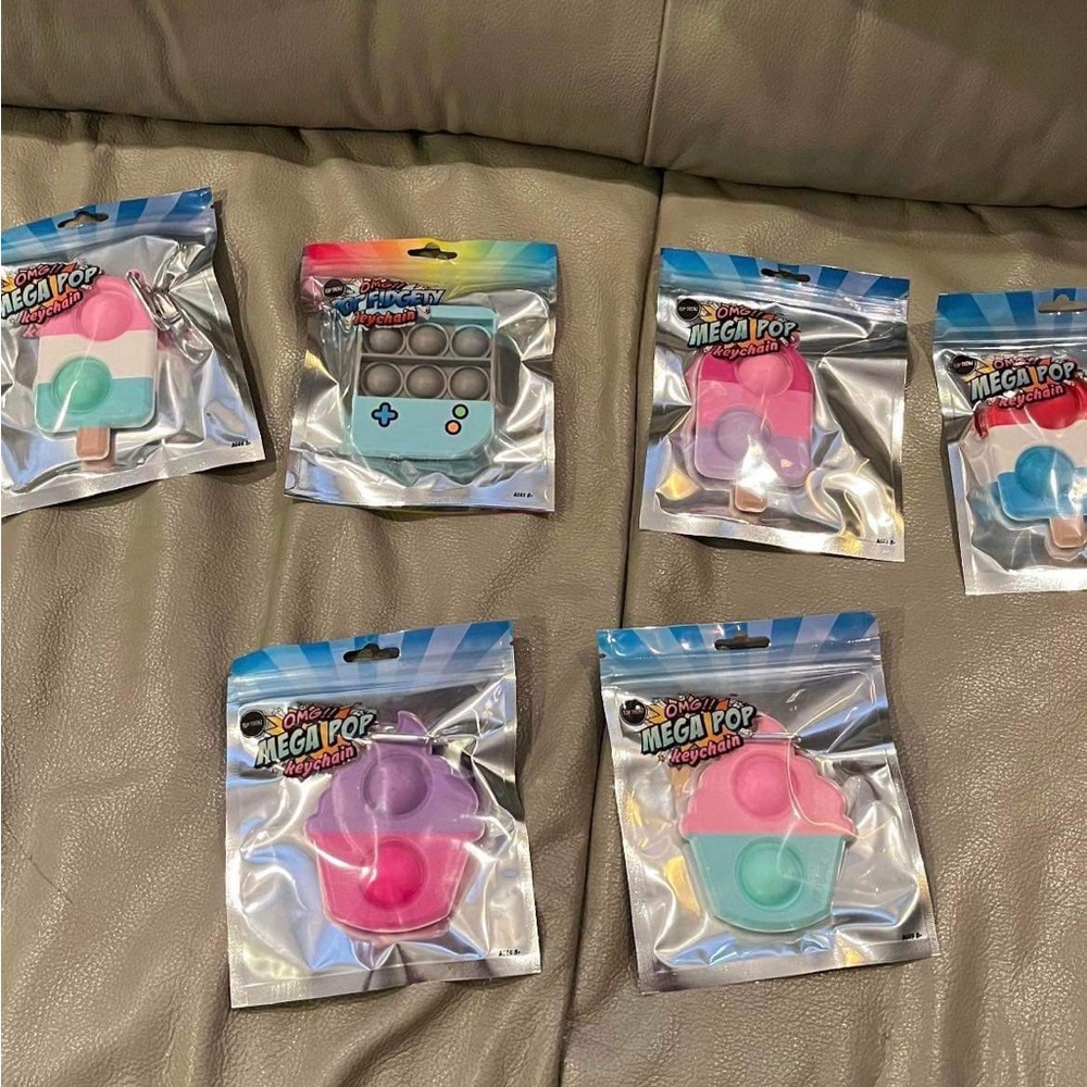 NWT Pop it/Fidget/Squishmallow bundle